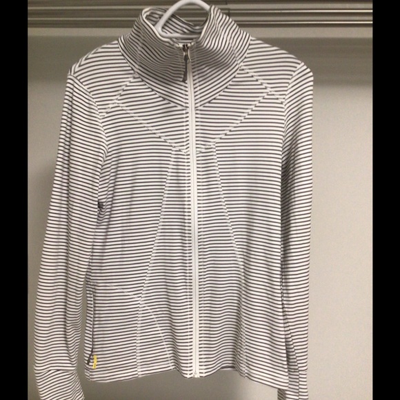 Lole top - Picture 1 of 3